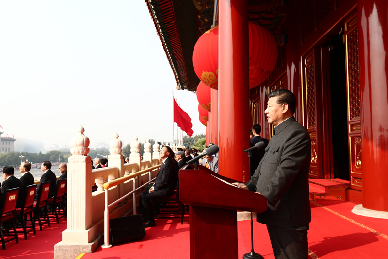 10月1日上午，慶祝中華人民共和國成立70周年大會在北京天安門廣場隆重舉行。中共中央總書記、國家主席、中央軍委主席習近平發(fā)表重要講話。